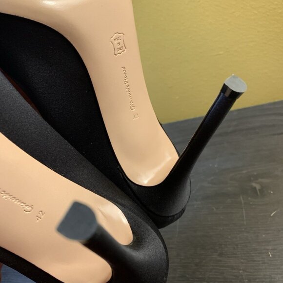 Gianvito Rossi Gianvito 105 Raso Black Leather Pump - Picture 15 of 16